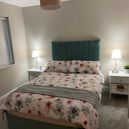 Beautiful Private Room And Bathroom Ballycastle Exterior photo
